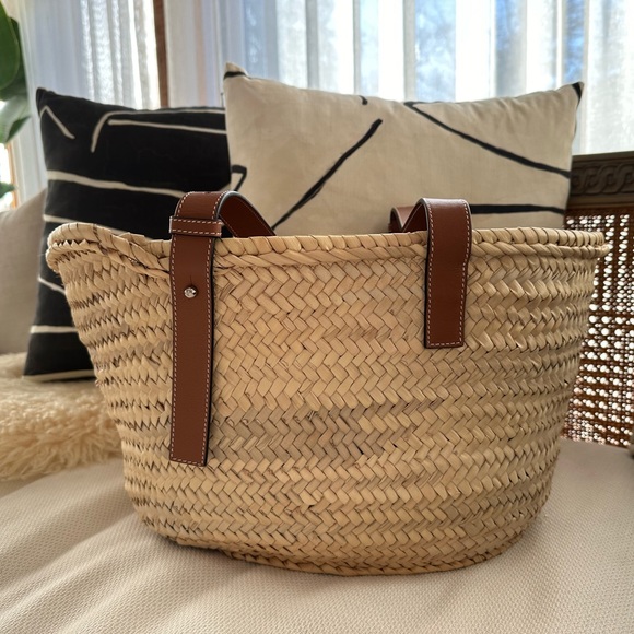 LOEWE Raffia Medium Basket Bag. - Picture 5 of 6
